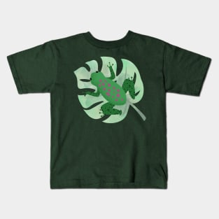 Cute Green Frog/Toad on Leaf Kids T-Shirt